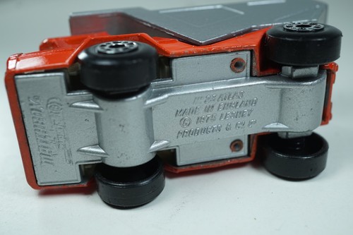 Matchbox Superfast no 23 Atlas Truck Red & Silver Grey Int Silver Base Great UB - Picture 6 of 6