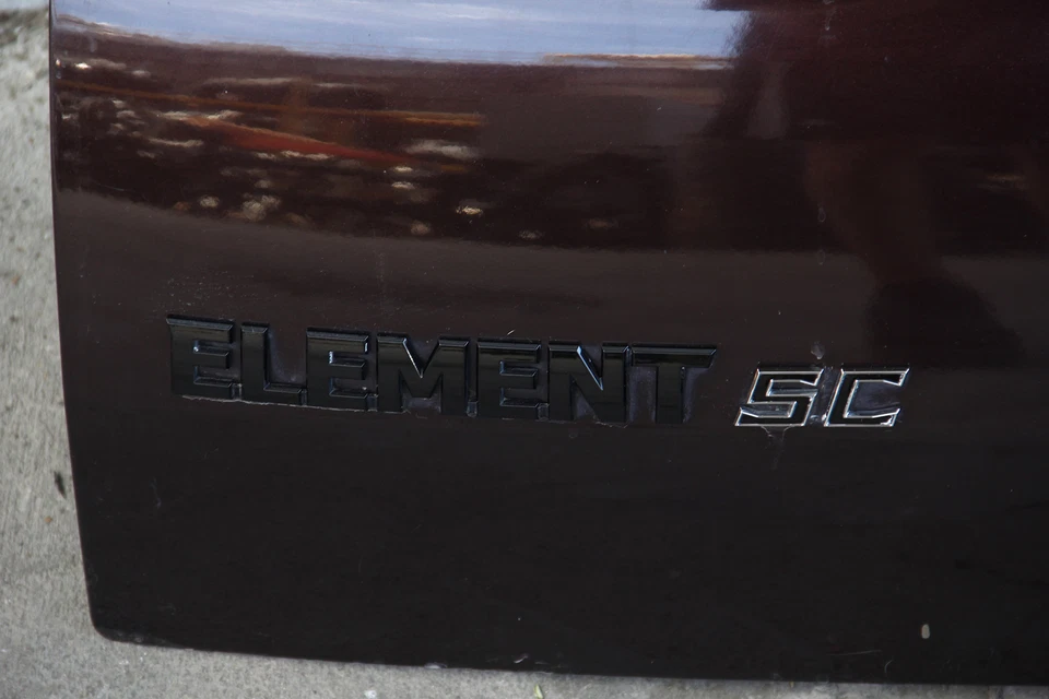 Honda Element 03-11 Rear Tailgate Trunk Lid Assy Purple 68100-SCV-A90ZZ, A798, O - Image 2 of 4