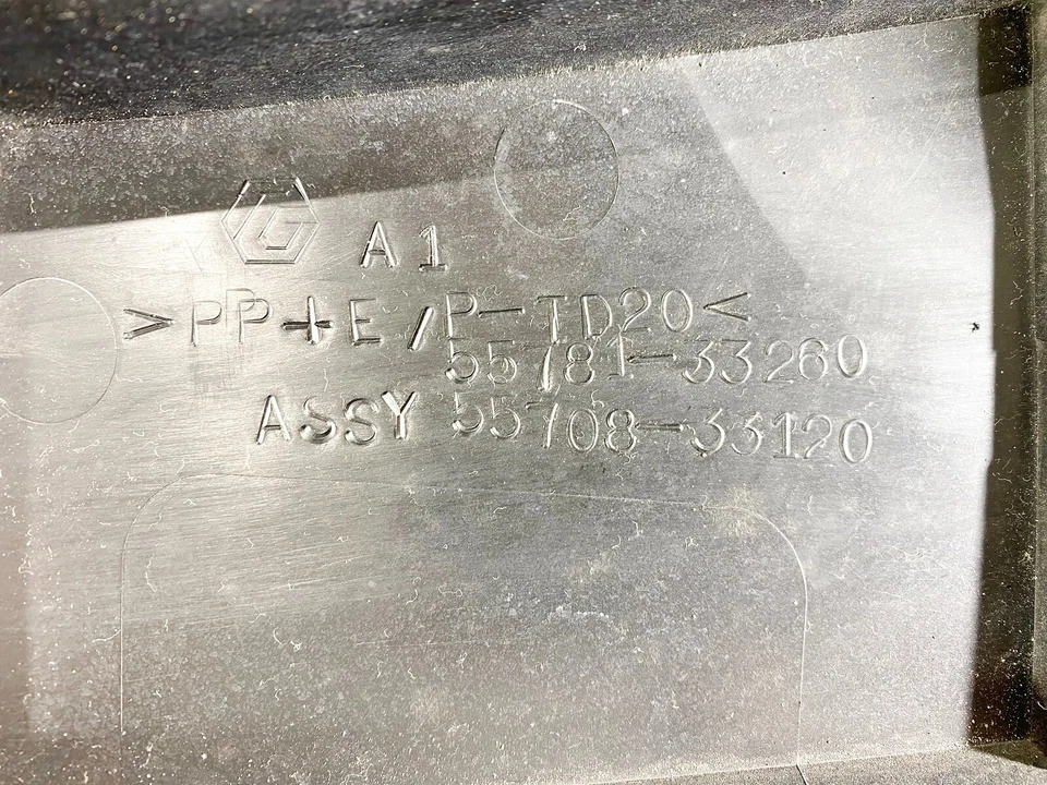 07-12 LEXUS ES350 PARABRISAS CUBIERTA REJILLA VENTILACIÓN PANEL INFERIOR CUBIERTA MOLDURA OEM Foto 3 de 3