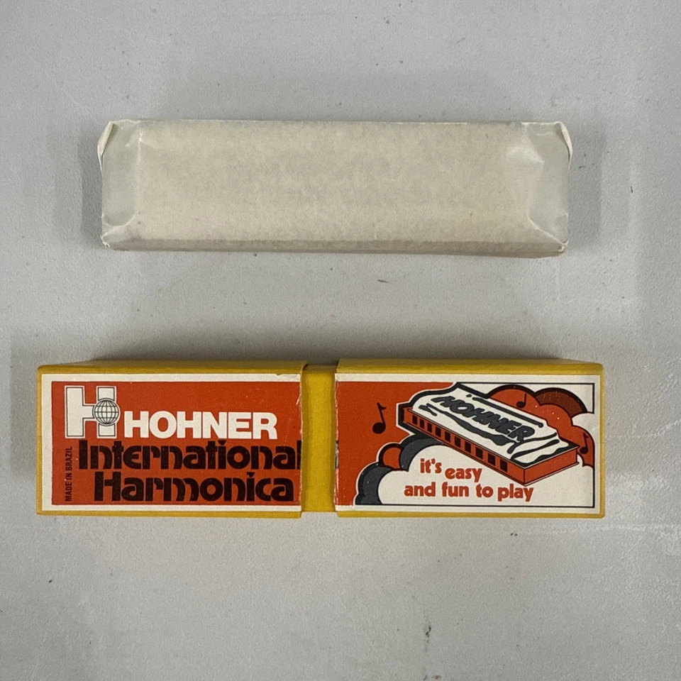 De colección Nuevo en Caja Hohner International Harmonica-Llave de C Hecha en Brasil Fácil de Tocar Foto 2 de 4