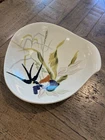 Vtg Red Wing Pottery Textured Capistrano 9.25” x 9" Coupe Bowl Fruit & Swallow