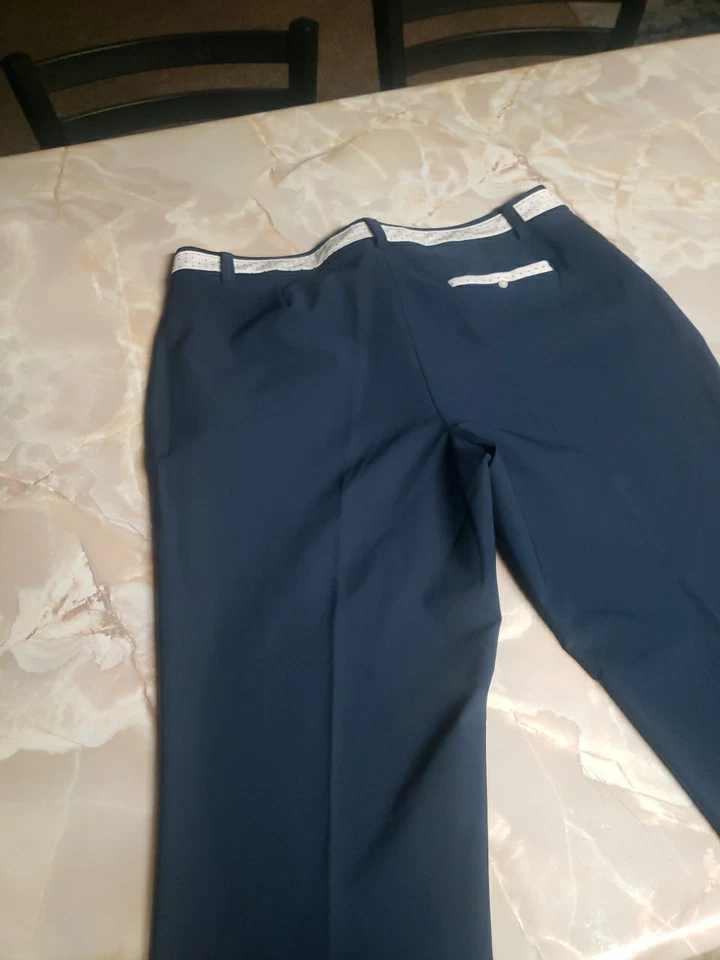 Calça de golfe feminina Lady Hagen azul marinho tamanho 8 - Imagem 2 de 3
