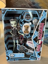 Monster High Creeproduction Frankie Stein