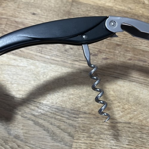 Moet & Chandon Corkscrew Bottle Opener - Foto 10 di 12
