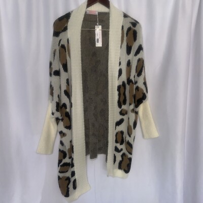 C+D+M Women’s Cream Leopard Print Cardigan Sweater Size S New with Tags  MSRP $56