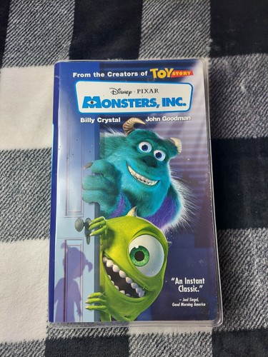 Monsters Inc. (VHS, 2001) Walt Disney Home Entertainment , Clam Shell Blue Tape