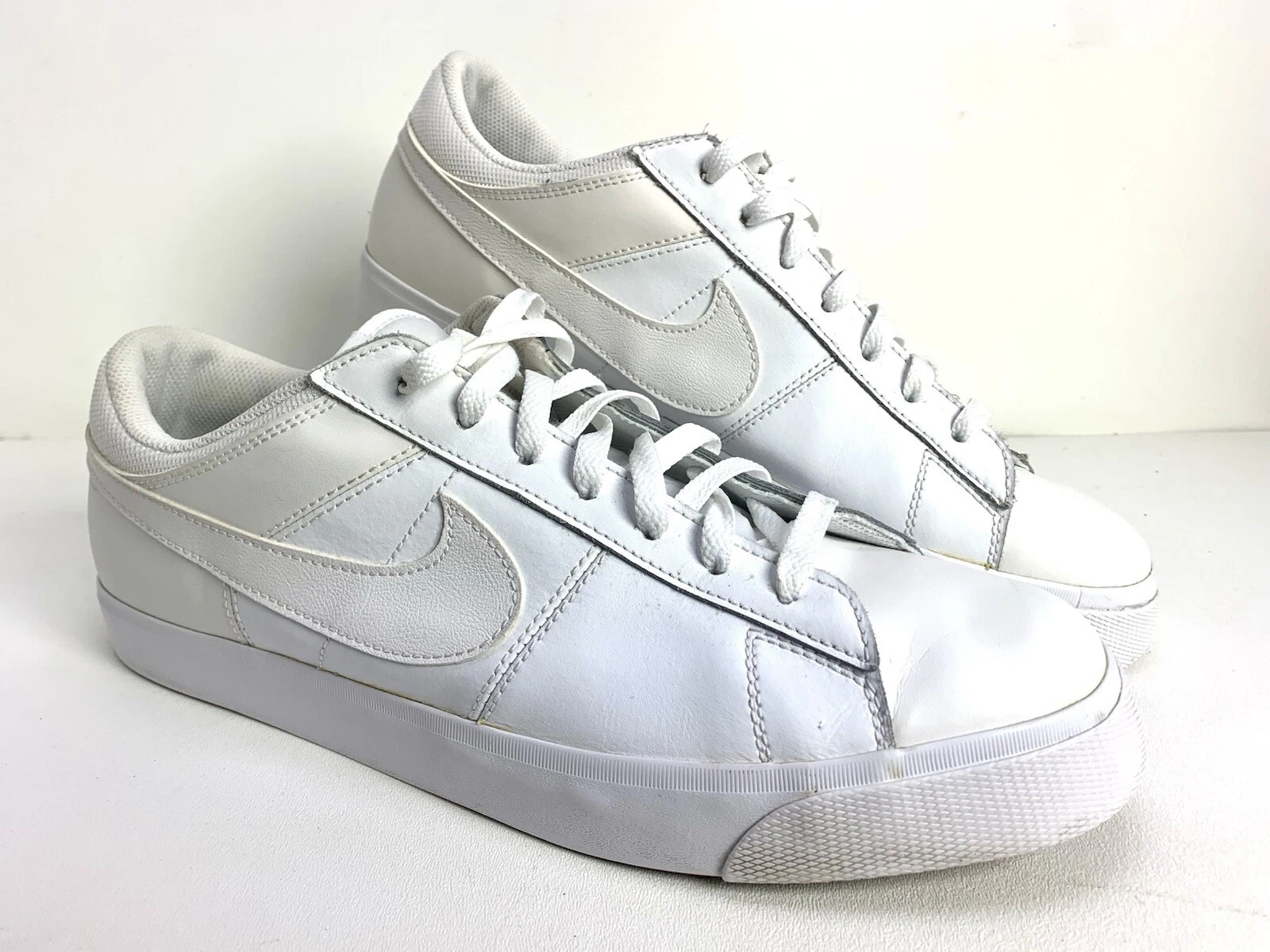 Baskets basses Nike homme Match Supreme 14 631656 112 cuir blanc
