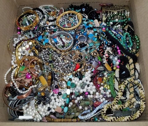 Vintage/Retro/Modern Costume Scrap/Wear Grab Bag Jewelry Lot (BOX A) ~ 19.4 LBS
