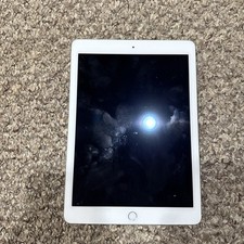 Apple iPad Air 2nd Gen.
