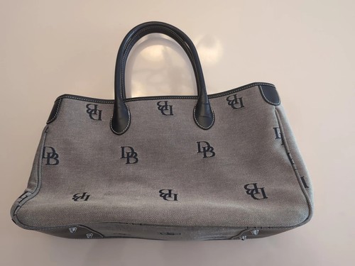 Dooney Bourke Medium Shopper Tote Bag