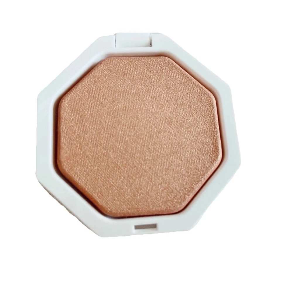 Fenty Beauty Demi Glow Light Diffusing Highlighter 06 RICH HUNNIE 0.16 oz, NIB - Image 4 of 4