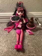 2023 Mattel Monster High Monster Ball G3 - DRACULAURA 11