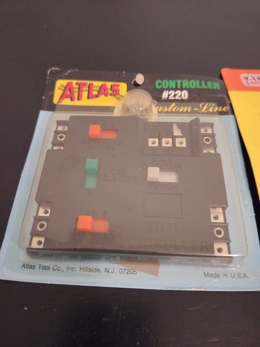 Atlas HO Scala N Custom Line Controller Switch stock #220 controllo binario treno - Foto 2 di 7