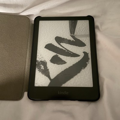 Amazon Kindle Paperwhite (12th Gen) 16GB Wi-Fi 7'' Black eBook Reader