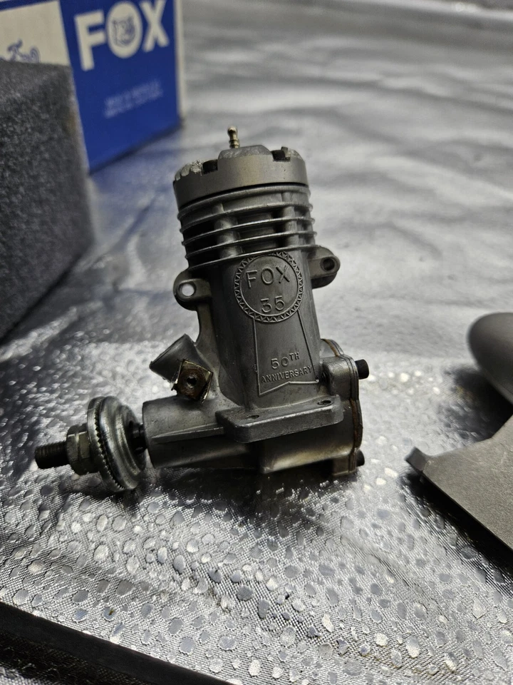 1998 Vintage Fox 35 Stunt 50th Anniversary Control Line Model Engine Excellent - Image 4 of 4
