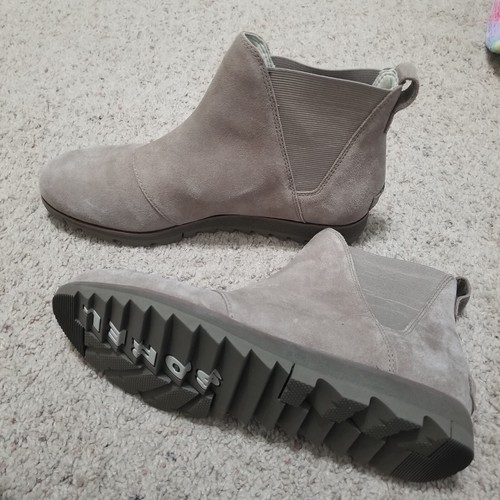 sorel harlow suede chelsea bootie