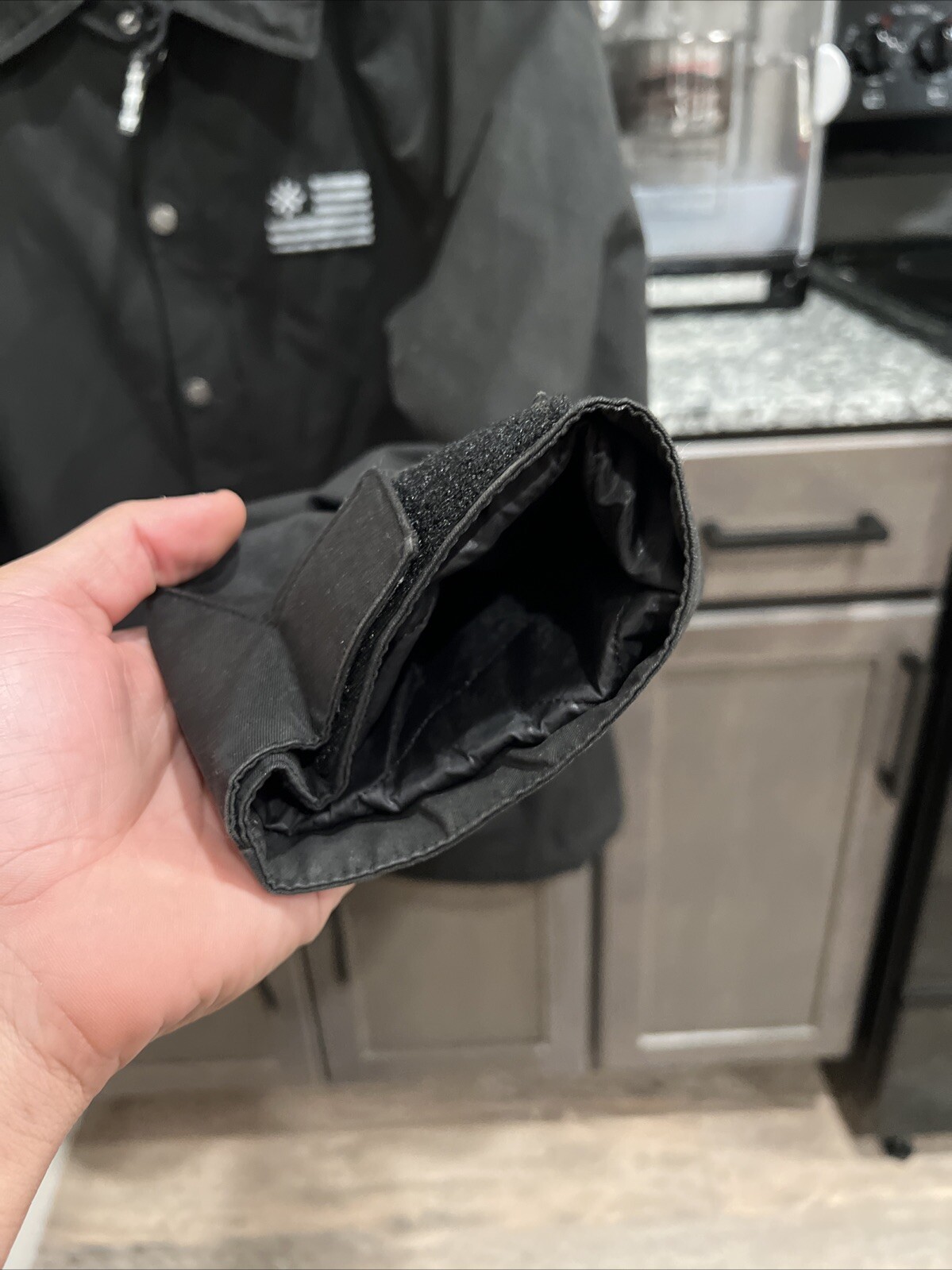 Saga Jacket Full Zip Snap Button Men Medium Black - image 4