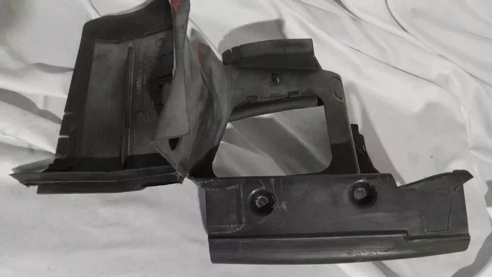 BMW 318i 1993-1998 vintage original BMW radiador delantero conducto de aire pieza OEM Foto 3 de 4