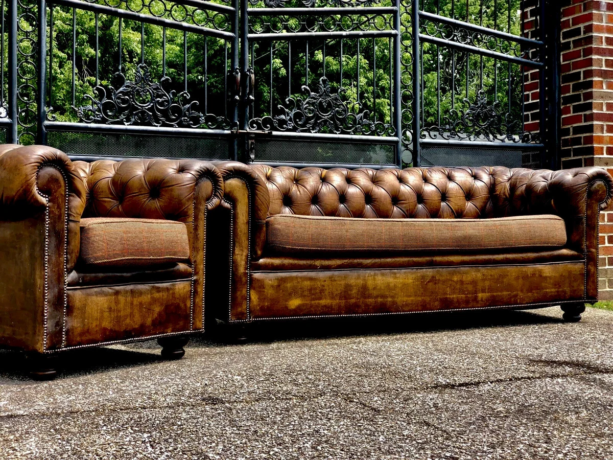 Tufted Leather Chesterfield Sofa