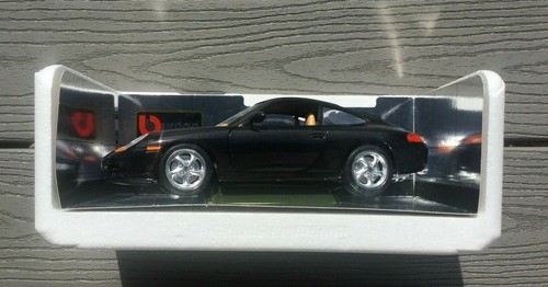 BURAGO GOLD COLLECTION 1/18 BLACK 1997 PORSCHE 911 CARRERA SPORTS CAR # 3385 NIB - Picture 2 of 11