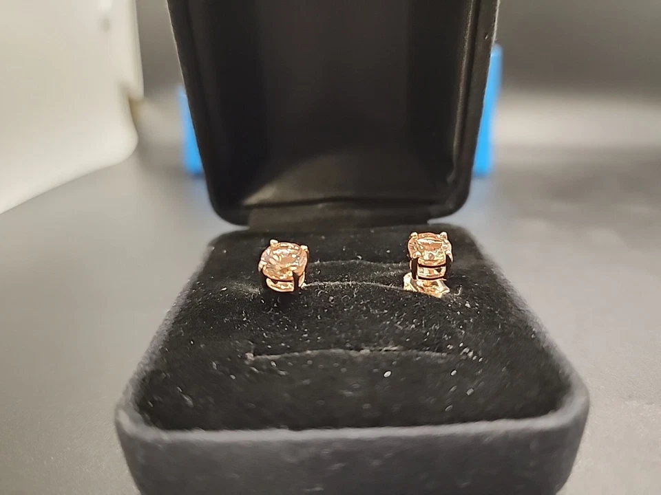 Aretes de morganita melocotón corte redondo de 6 mm de oro rosa de 10 k de 6 mm nuevos con etiquetas Ohc099 JTV Foto 2 de 4
