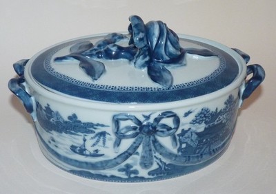 Mottahedeh Blue Canton Historic Charleston Covered Serving Bowl, Portugal.