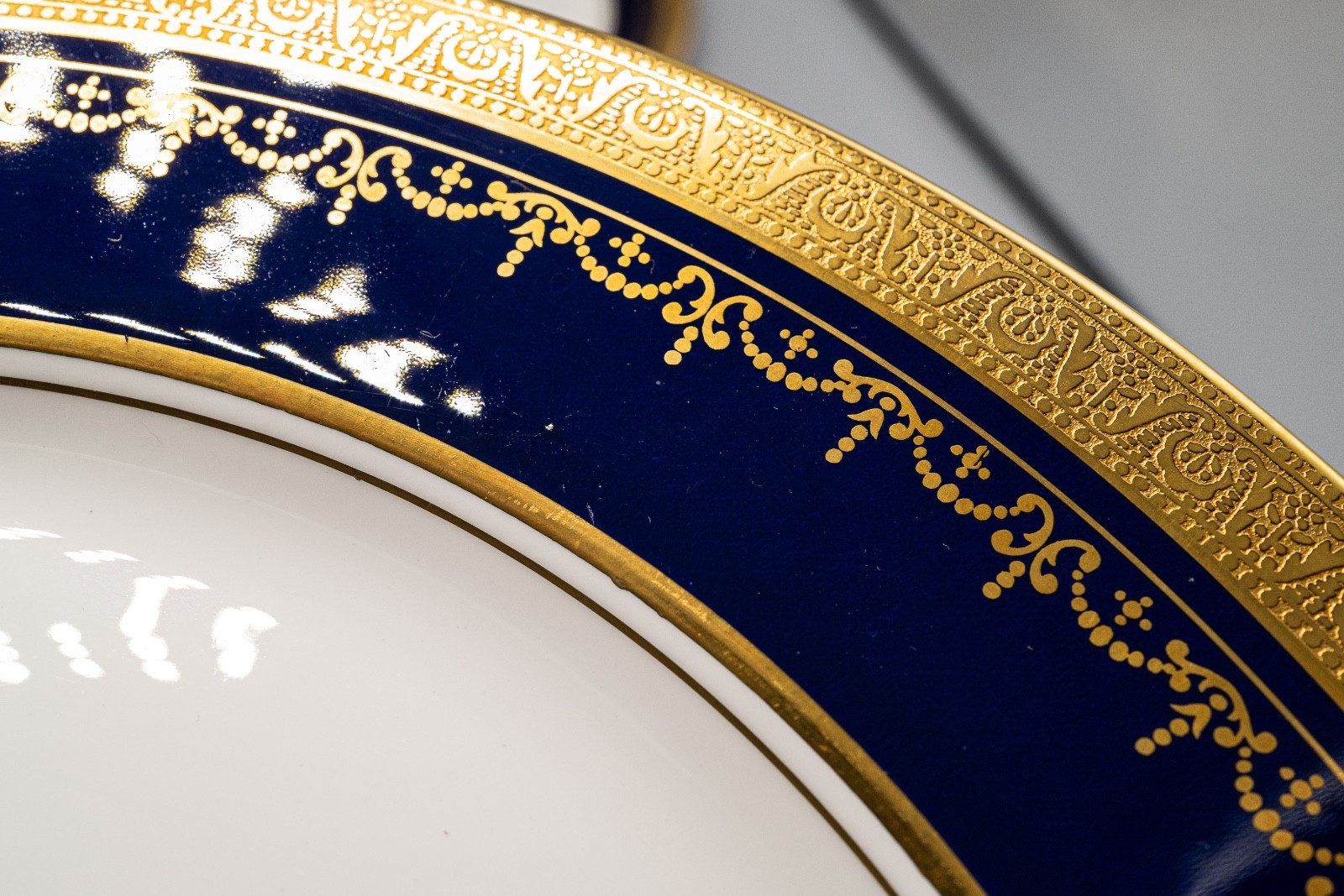 Aynsley Georgian Cobalt Blue Dinner Plates Set of 11 -10 1/2" -FREE USA SHIPPING