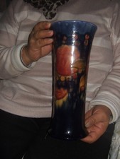 SUPERB William Moorcroft Big Poppy pattern LARGE vase, C.1925.