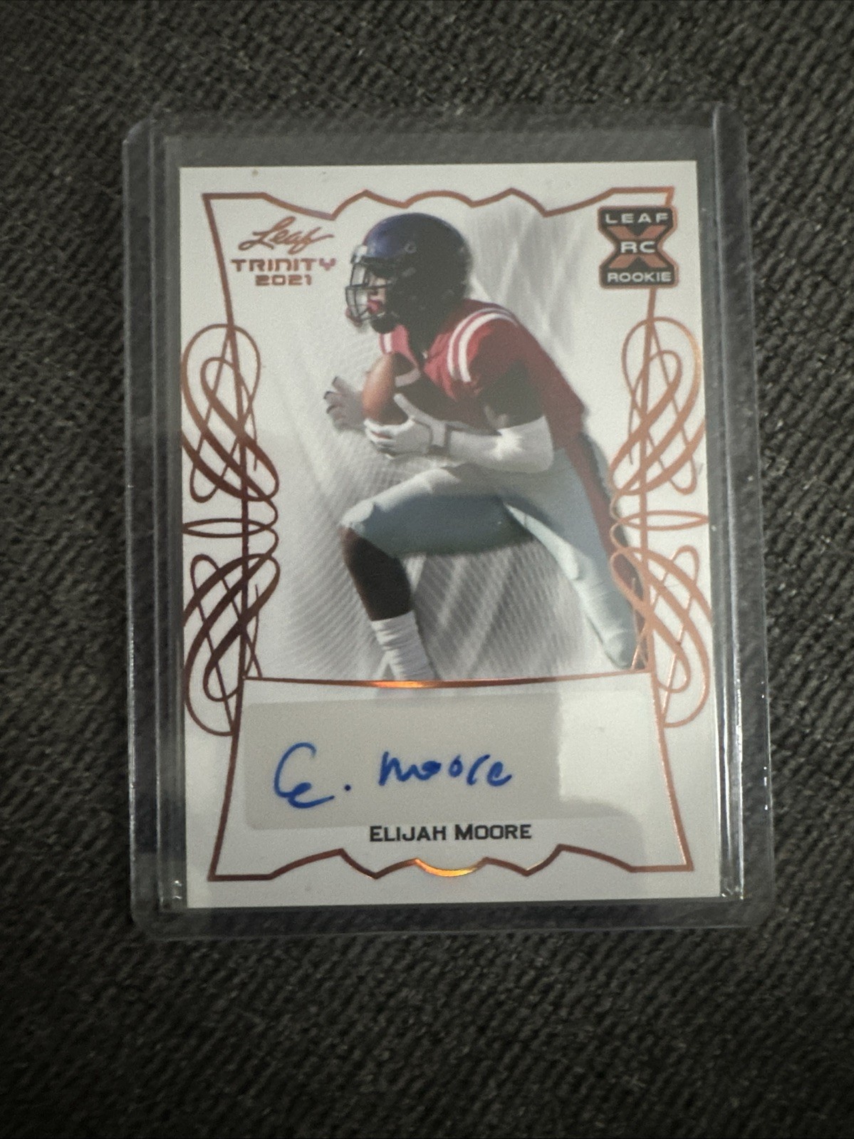 2021 Leaf Trinity Rookie Autograph #BA-EM2  Elijah Moore Philadelphia Eagles