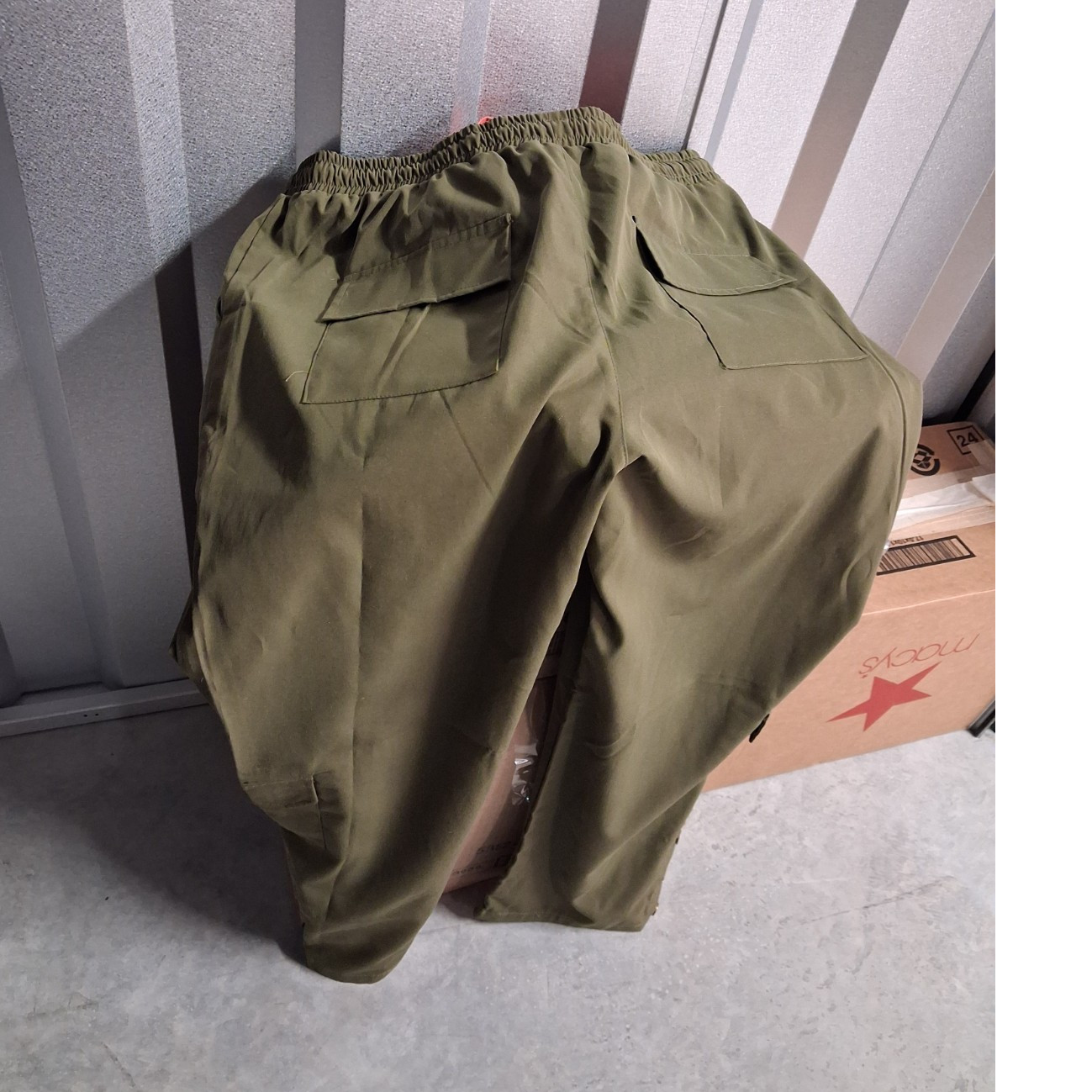 SHEIN Women's Olive Green Cargo Pants with Pockets, Elastic Waist, Drawstring
