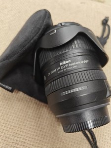 Nikon AF-S DX Nikkor 16-85mm f/3.5-5.6G Ed VR Lens With Case And Hoya UV Filter