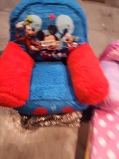 Silla infantil Mickey and Friends, azul y roja