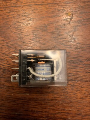 Ice Cube Relay LOT OF 5 OMRON LY2 110/120 VAC , 2W928, Relay: Socket Mounted new