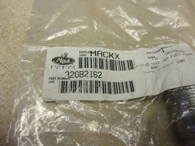NEW Mack Commercial Truck Fuel Adapter 32GB2162 *FREE SHIPPING* | eBay 