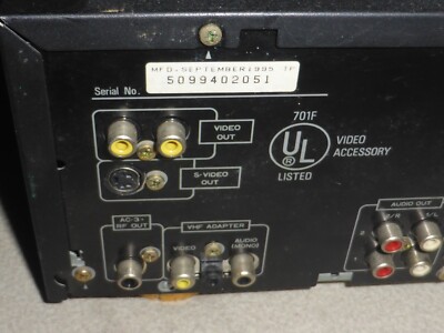 Lecteur automatique de disques lasers (AP-13-2828) - Collection
