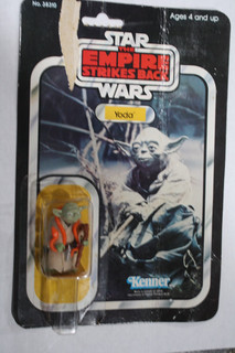 Star Wars MOC Yoda mint on sealed 32 back Empire Strikes Back Card