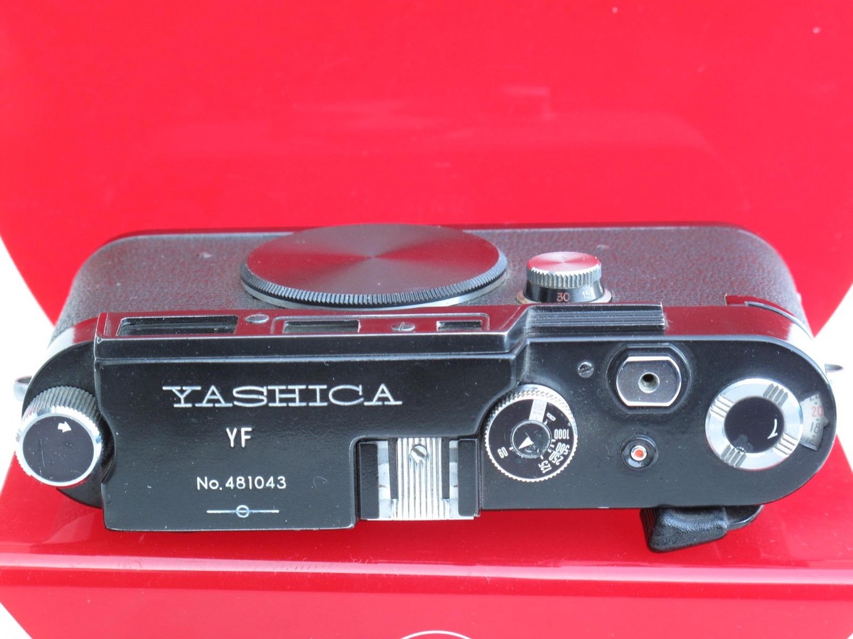 Yashica YF Nicca 35mm rangefinder camera in black paint, US SELLER