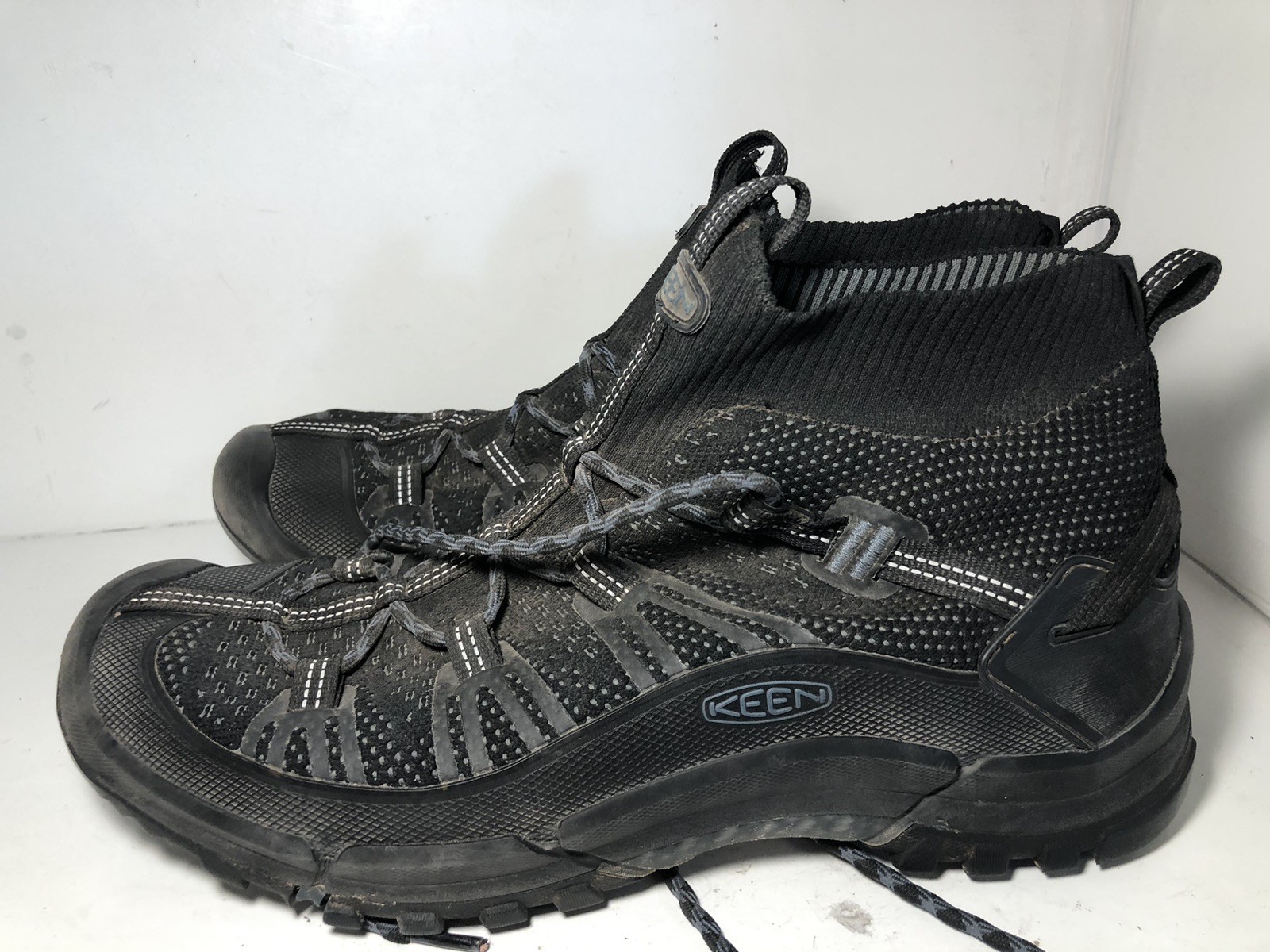 Scarpe da trekking Keen Targhee Evo Mid nere da uomo taglia 12