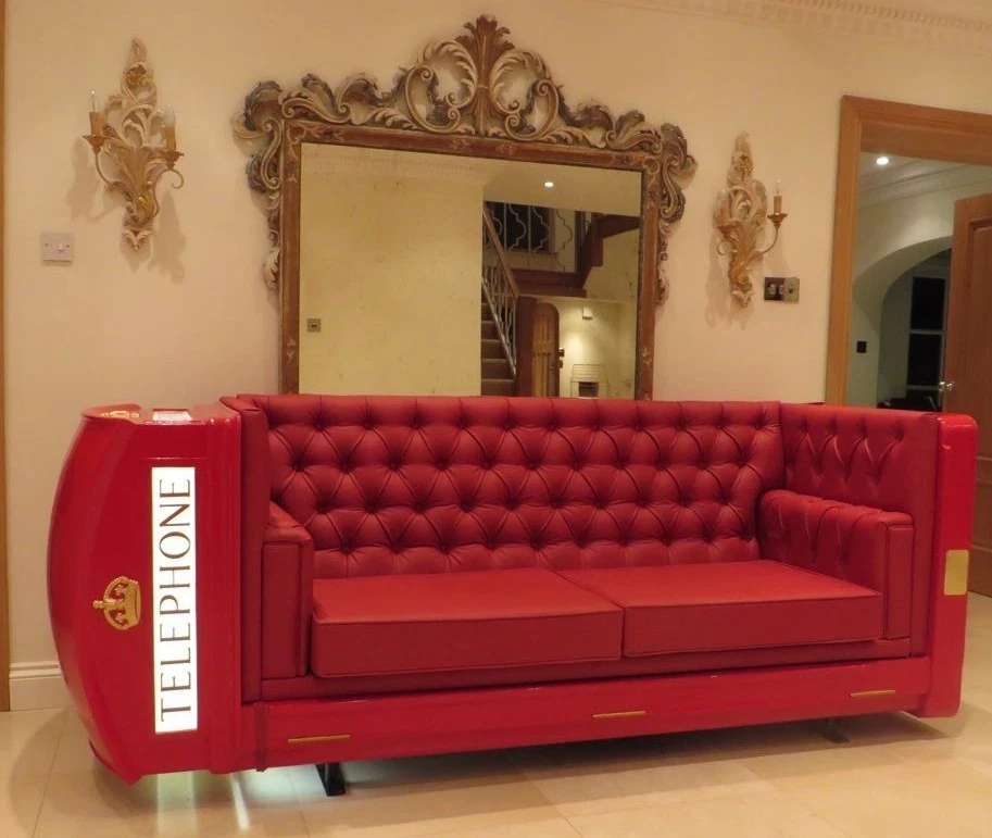 RED TELEPHONE BOX BOOTH KIOSK SOFA K6 / LOUNGER X FACTOR CONTESTANTS HOUSE BT