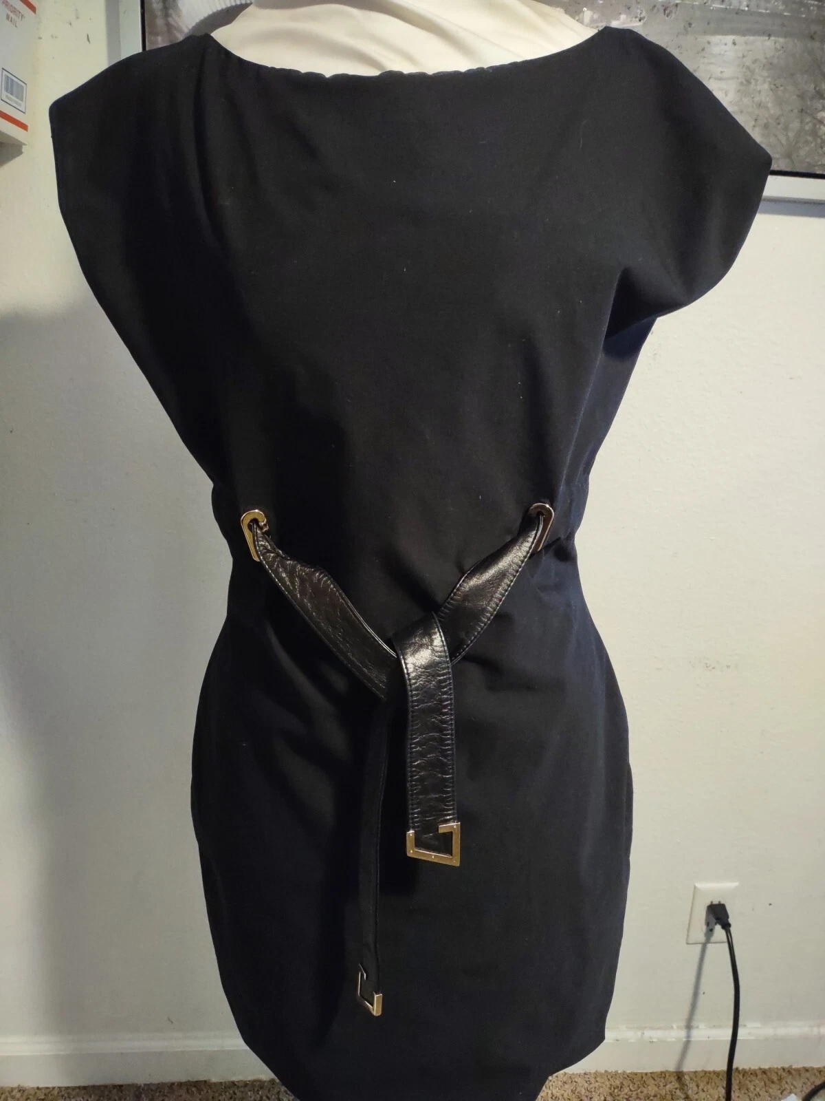 Robe crayon zippé dos noir Gucci taille 44, 12, L
