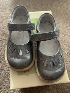 girls grey patent shoes