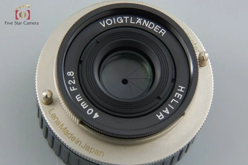 Excellent!! Voigtlander Heliar 40mm f/2.8 Lens for VM-E Close Focus Adapter - Image 2 of 4