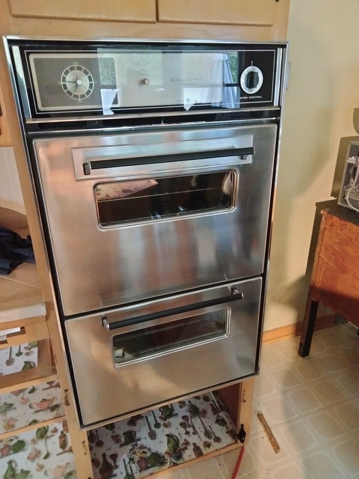 Vintage Stainless Caloric 24 In Pilotless Single Gas Wall Oven Infra-Red  Broiler | eBay
