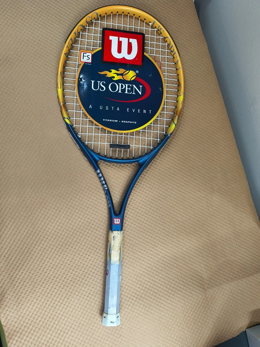 Raquette De Tennis Wilson Titanium 25 Tour - 3 7/8 - Rouge Et Noire - Occasion
