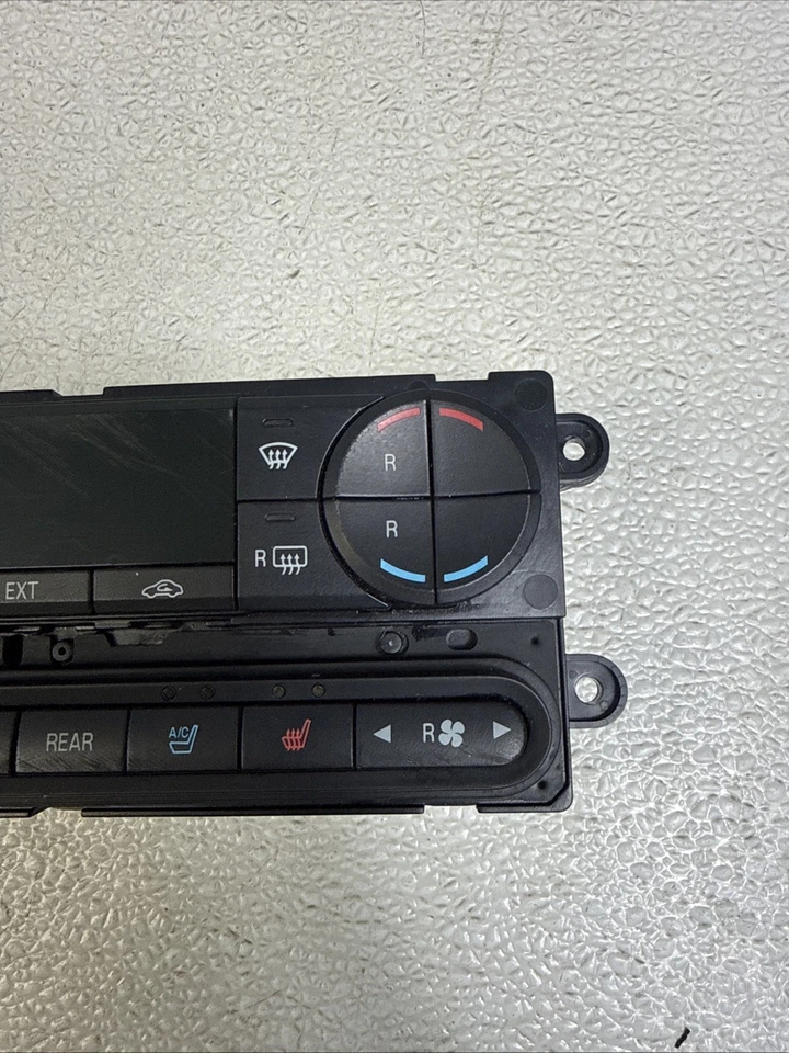 2007-2011 Ford Expedition Auto Temperature Climate Control 7L14-18C612-BG OEM - Изображение 3 из 4