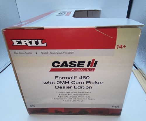 Ertl FARMALL MCCORMICK 460 With 2MH Corn Picker Dealer Edition 1/16 14536 2008 - Picture 5 of 8