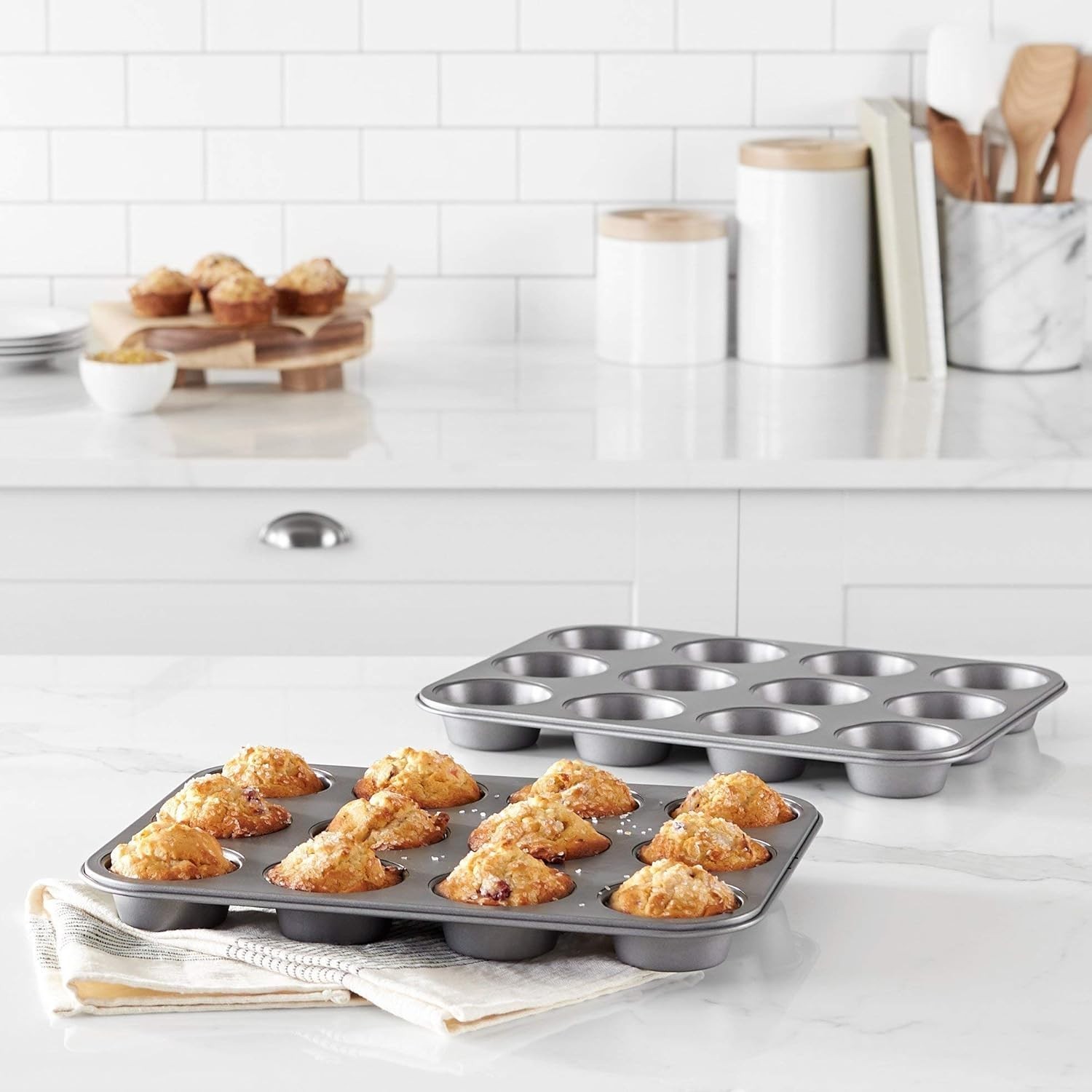 Amazon Basics Nonstick Round Muffin Baking Pan, 12 Cups, Set of 2, Gray, 13.9x10