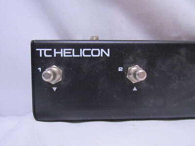 TC HELICON Switch-6 Multi-Effects Processor Vocal Guitar Effect