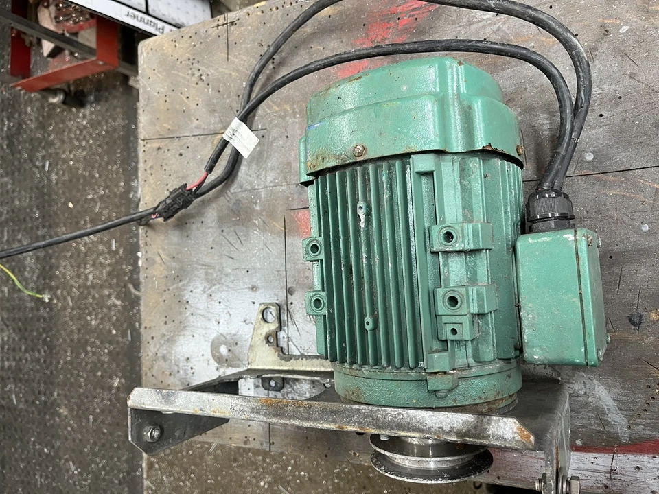 230v Electric Motor - Image 4 of 4