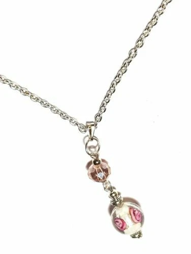 Collares y colgantes de bisutería color principal plata de vidrio